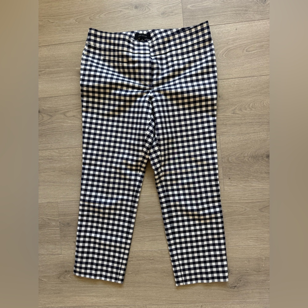 Ann Taylor Navy‎ and White Gingham Cropped Pants - Picture 3 of 9